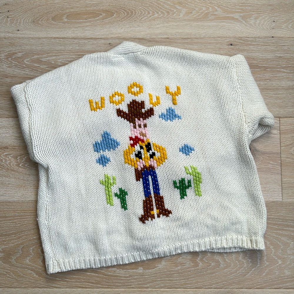 Zara x Disney knit cardigan (S)